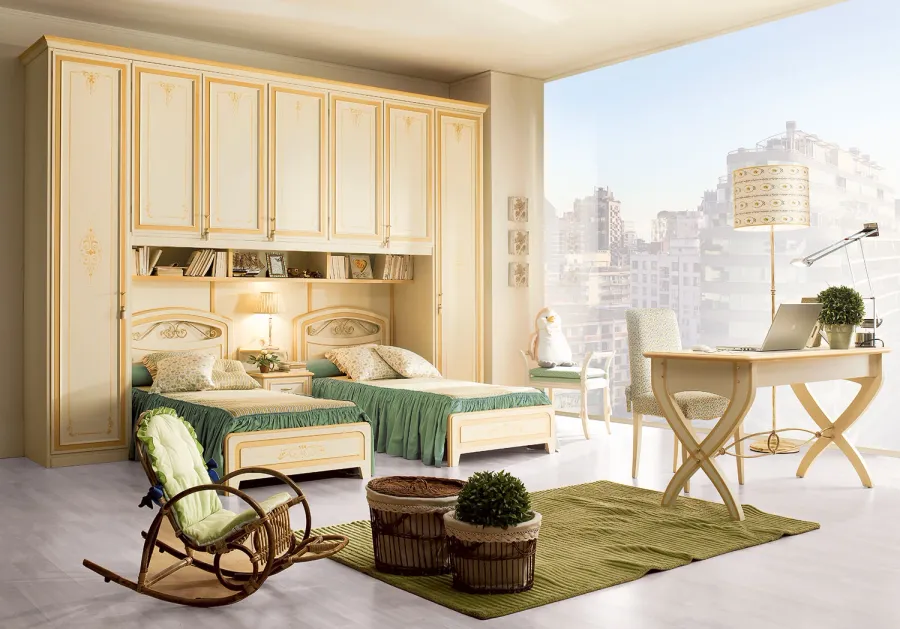 obrazek 2 Stylowy stolik nocny z szufladami - Ferretti e Ferretti