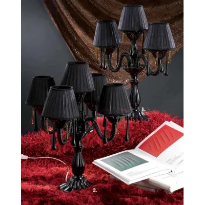 Zdjęcie Stylowa czarna lampka
