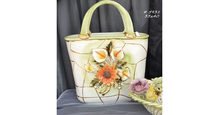picture 1 Ornate basket of flowers