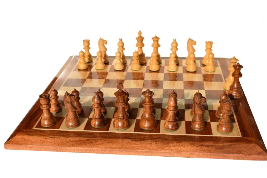 obrazek 2 Stylowa drewniana plansza z pionkami do gry w szachy idealna na prezent - The Chess Empire