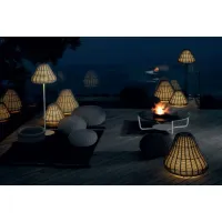 Picture Italian garden lamp