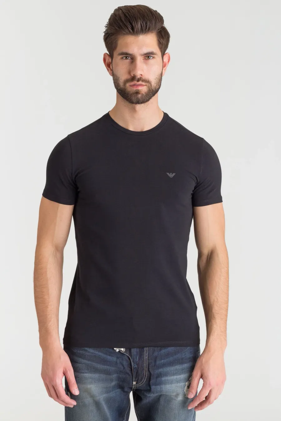 obrazek 1 Czarny t-shirt Emporio Armani z aplikacją marki