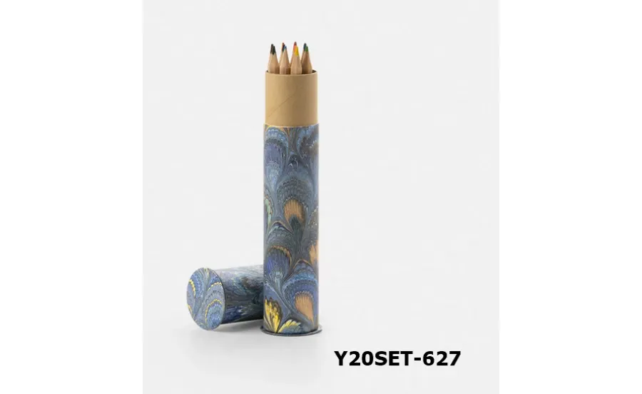 obrazek 11 Szykowny zestaw kredek w eleganckiej tubie