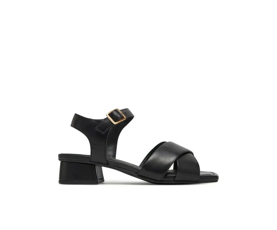 obrazek 1 Clarks Sandały Serina35 Cross 26181343 Czarny