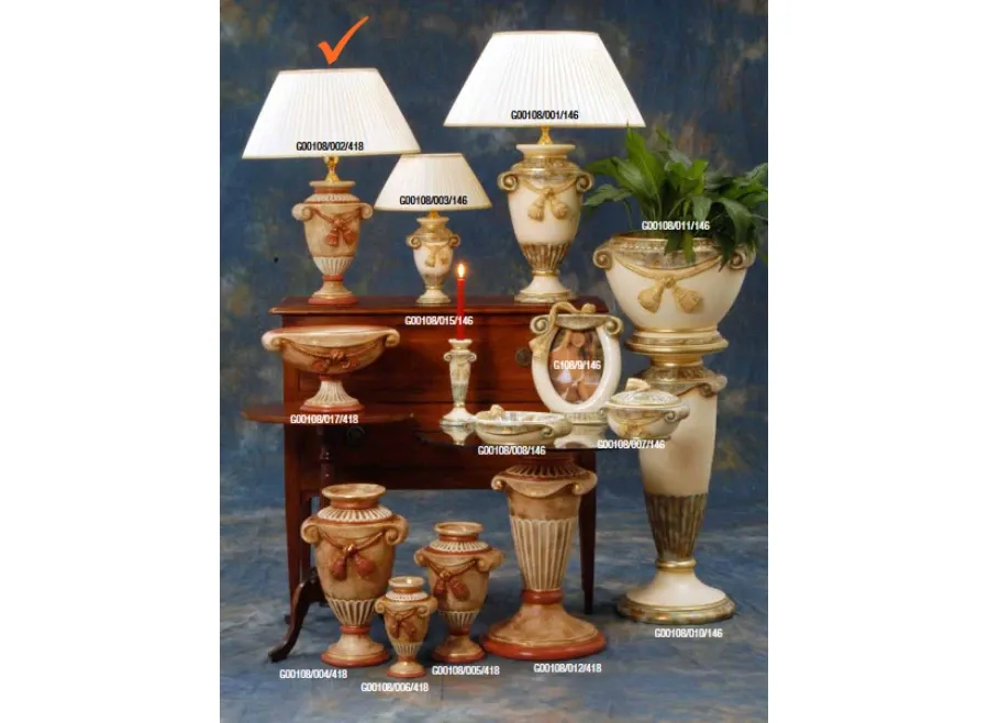 obrazek 1 Elegancka lampka salonowa