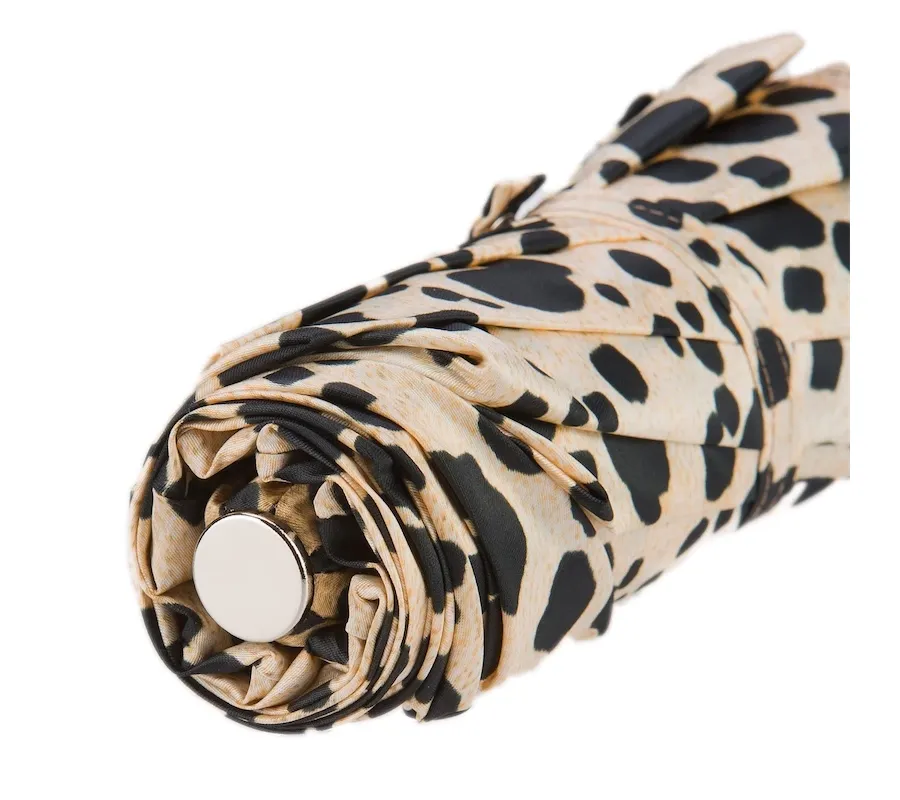 obrazek 6 Wyjątkowy jasnobrązowy parasol damski zdobiony motywem skóry leoparda z rączką z klejnotem - Pasotti
