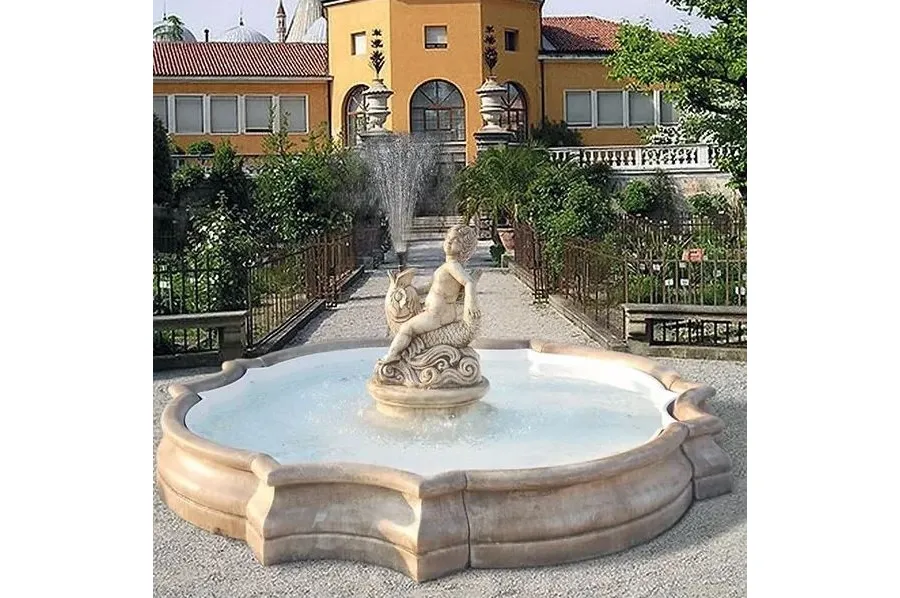 obrazek 1 Fontanna ogrodowa Monterosso z grysu marmuru Carrara