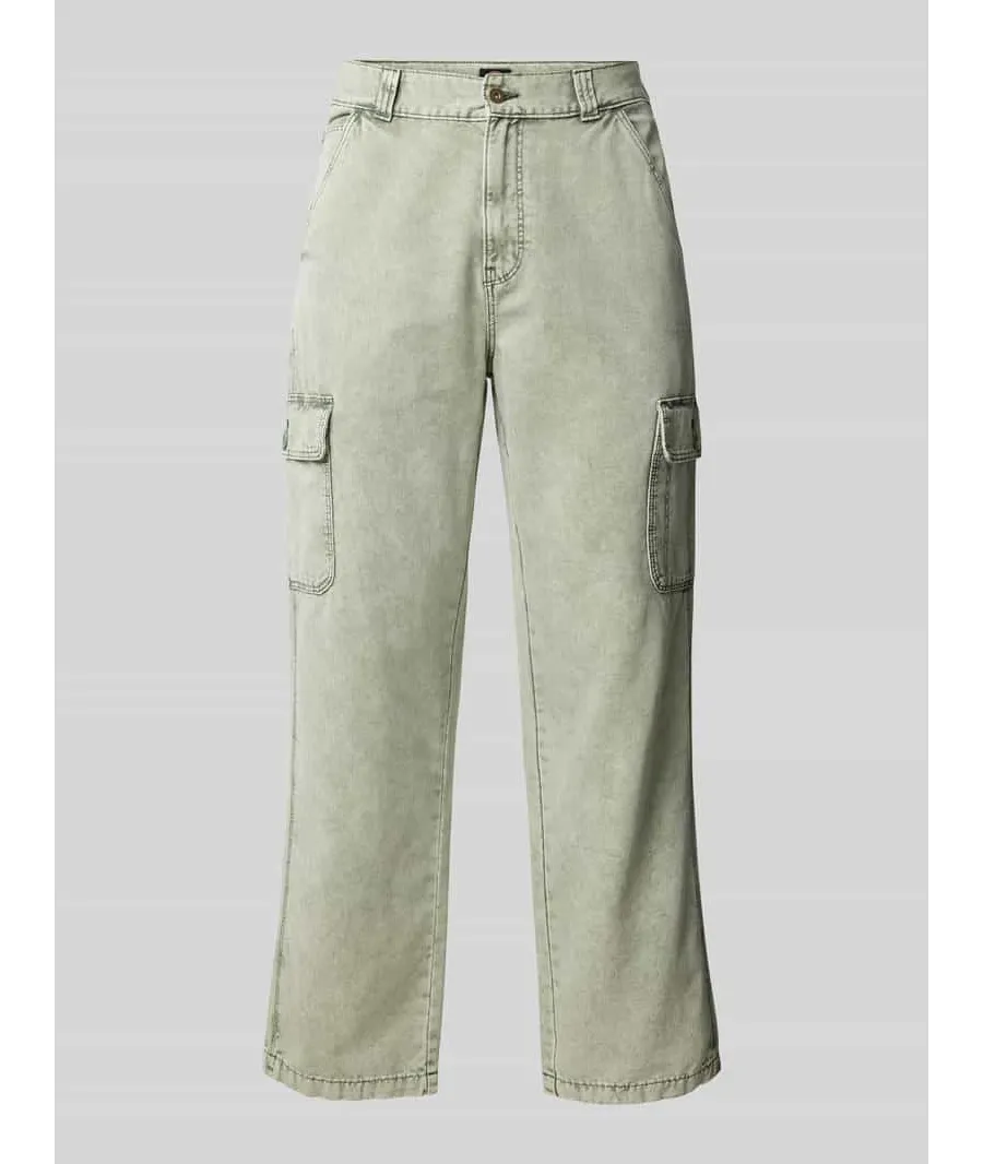 obrazek 1 Jeansy o kroju regular fit z wpuszczanymi kieszeniami model ‘NEWINGTON’