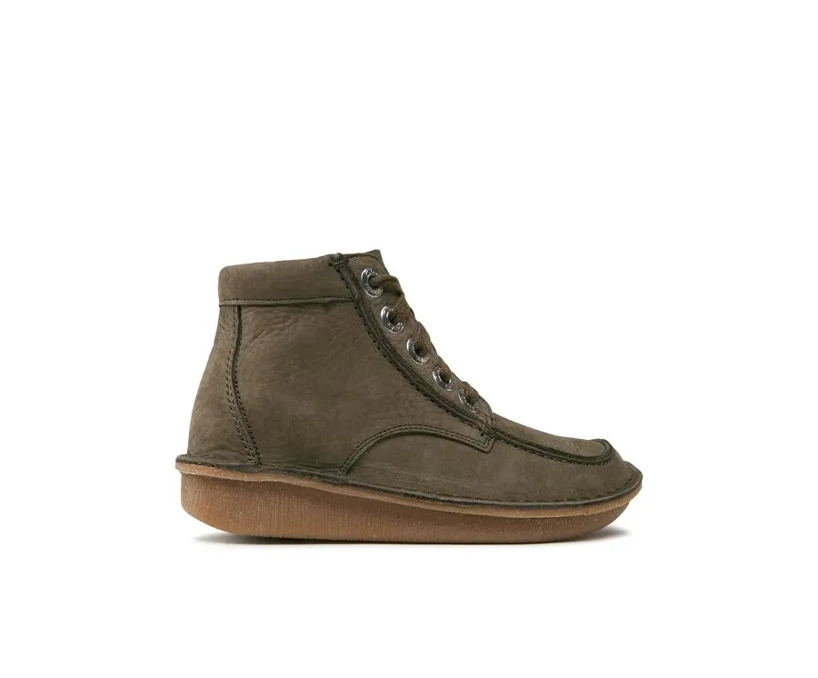 obrazek 1 Clarks Botki Funny Cedar 261738864 Khaki