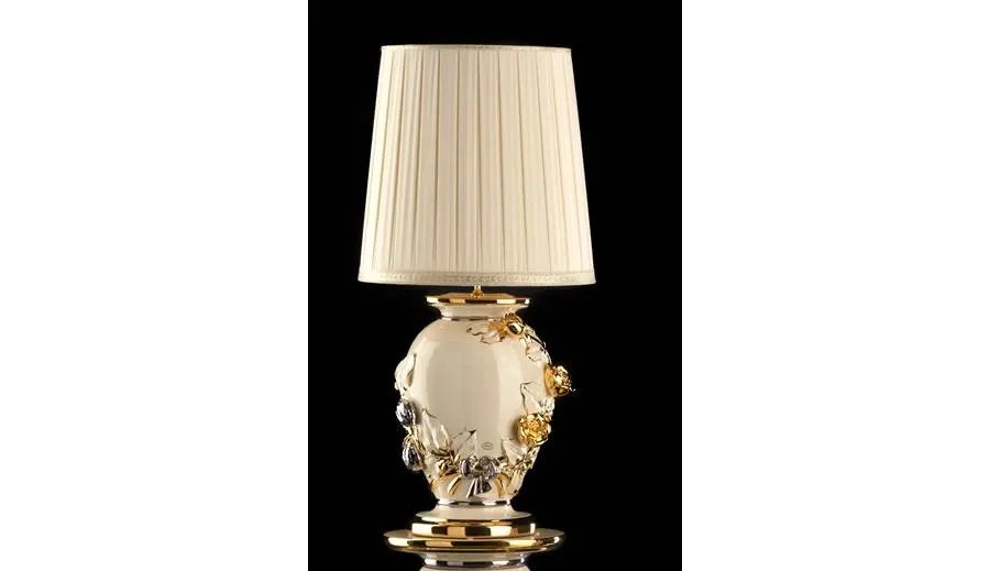 obrazek 1 Klasyczna ceramiczna lampa salonowa