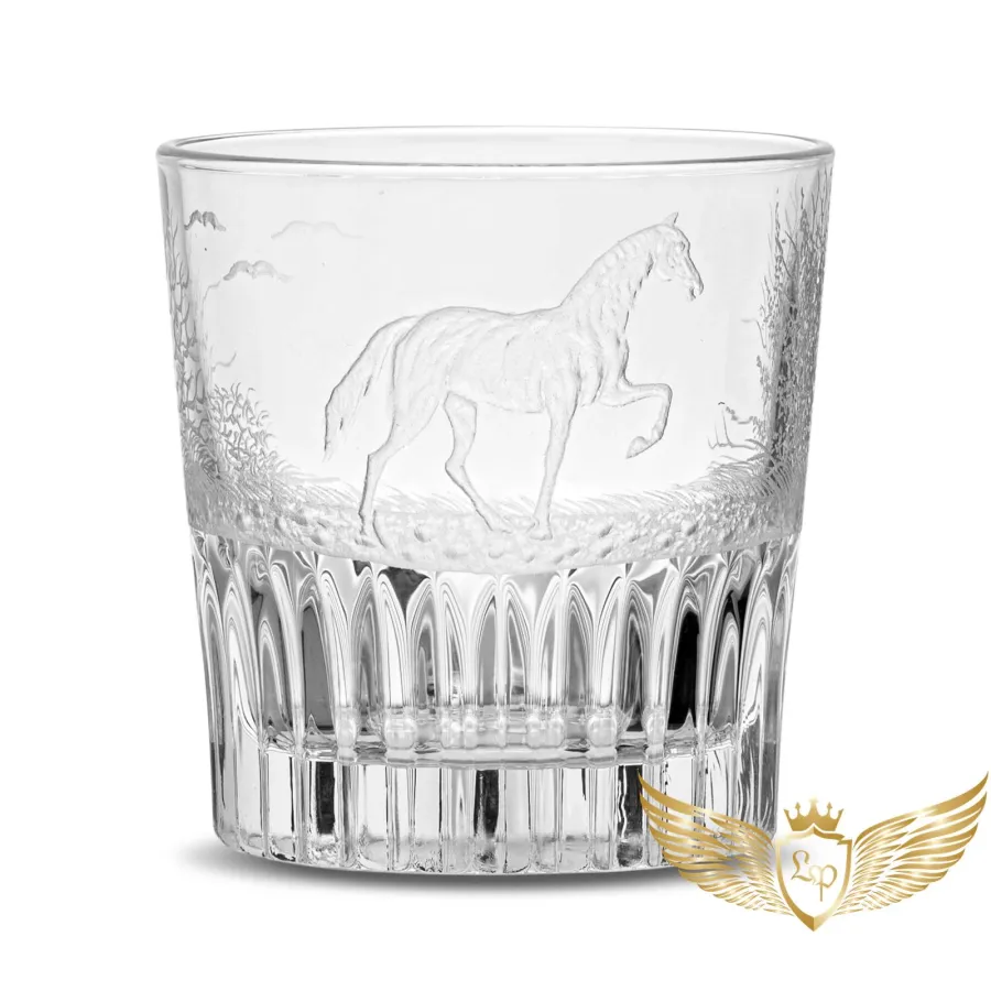 obrazek 6 Elegancki komplet szklanek do whisky dla pasjonata koni