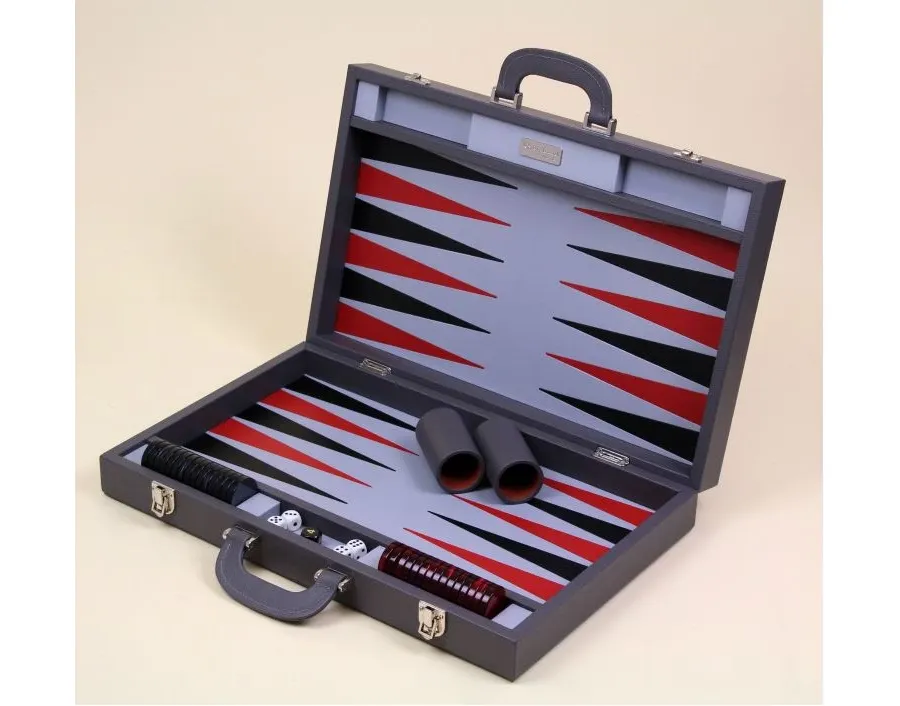 obrazek 1 Niezwykły drewniano-skórzany komplet do rozgrywek w Backgammon