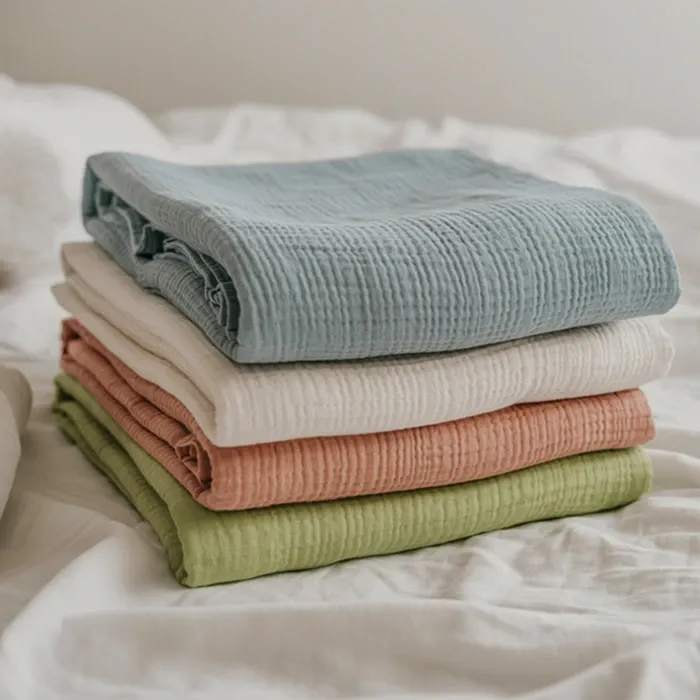 Pościel muślinowa – dlaczego zyskuje popularność w nowoczesnych sypialniach?