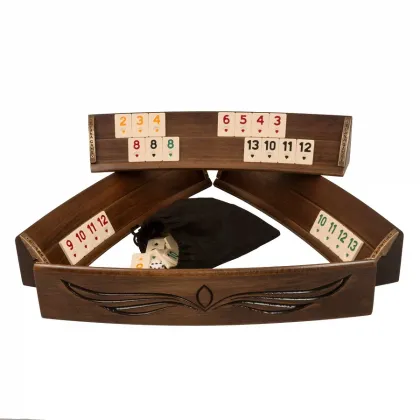 Zdjęcie Oryginalny pakiet z motywem skrzydła do gry w remika - Helena Woodart