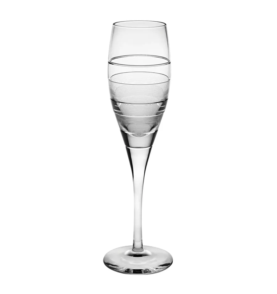 obrazek 1 Minimalistyczny kieliszek do alkoholu wykonany z kryształu z kolekcji Vinyl z prostym eleganckim kształtem - Vista Alegre