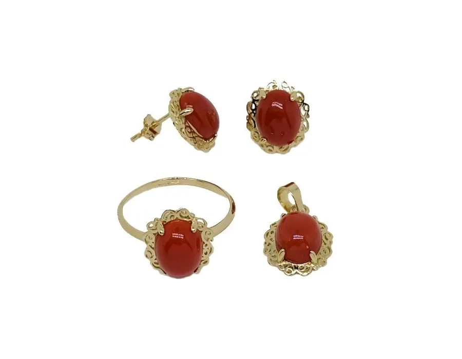 obrazek 1 Zestawy koralowe. owalne kolczyki, zawieszka i pierścionek z perforowanymi krawędziami o wymiarach 10x8mm.