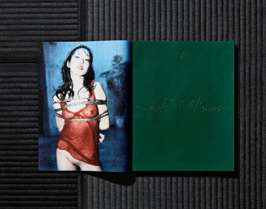 obrazek 13 Książka Nobuyoshi Araki. Bondage - Taschen