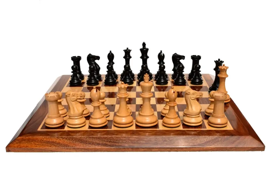 obrazek 2 Efektownie wyprodukowany pakiet do gry w szachy - The Chess Empire