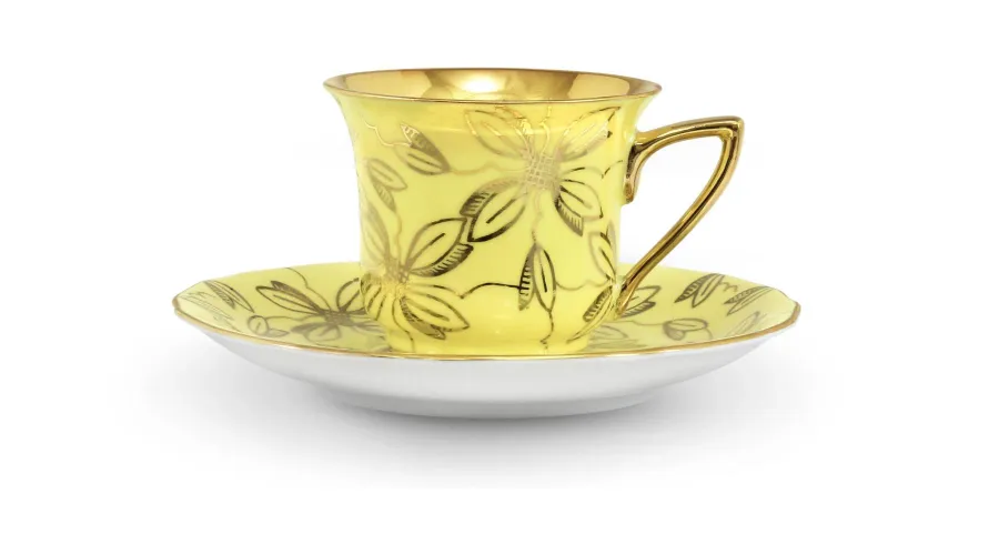 obrazek 1 Luksusowa filiżanka do kawy Windsor ze spodkiem z porcelany zdobiona złotymi kwiatami w kolorze żółtym – Leander