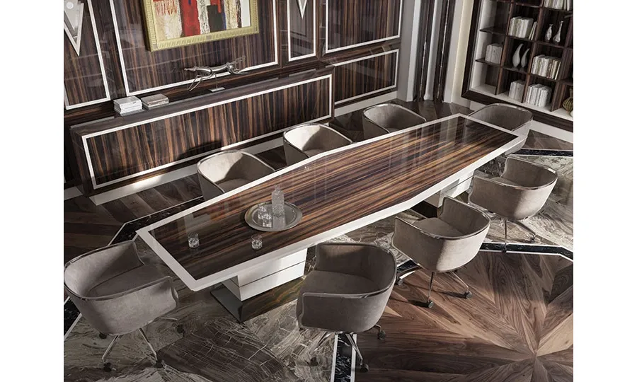 picture 2 A sophisticated diamond-shaped desk - Brummel