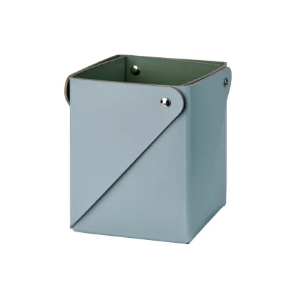 Zdjęcie Oryginalne pudełko Miu wykonane z jasnoniebieskiej skóry