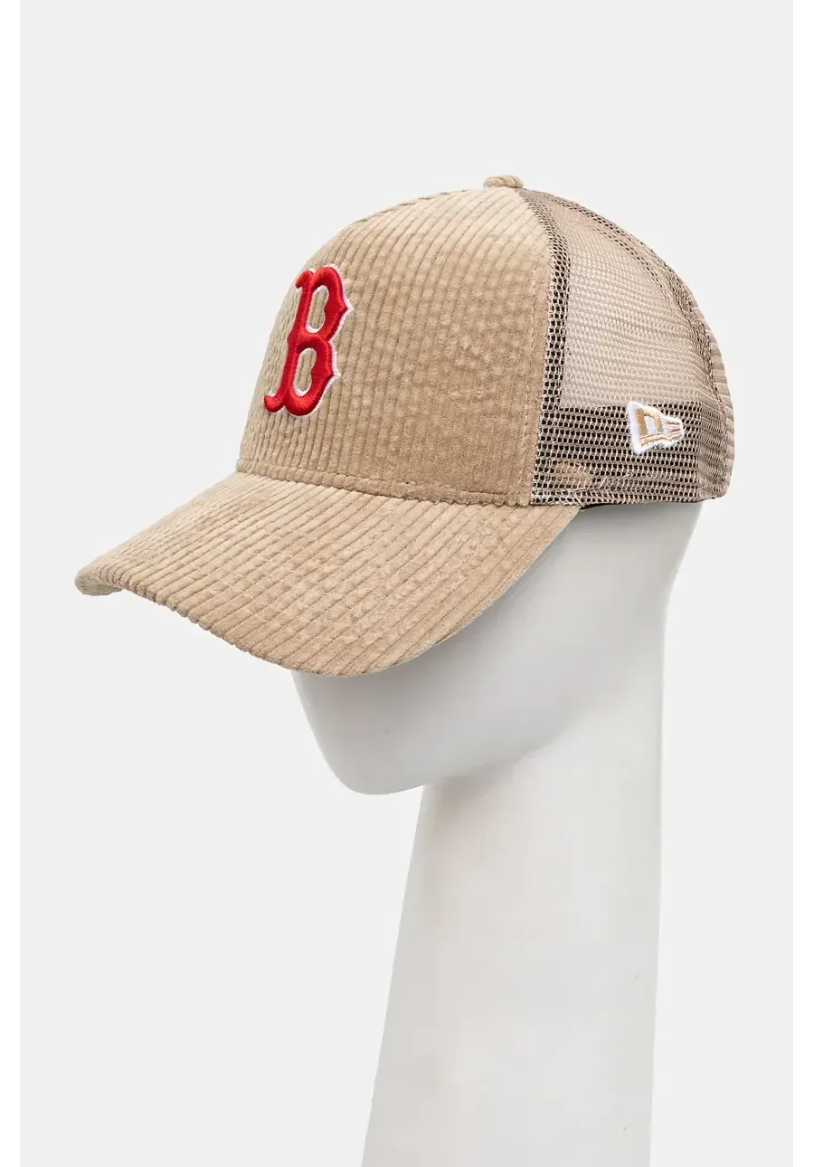 obrazek 1 New Era czapka z daszkiem CORD TRUCKER BOSTON RED SOX kolor beżowy z aplikacją 60565522