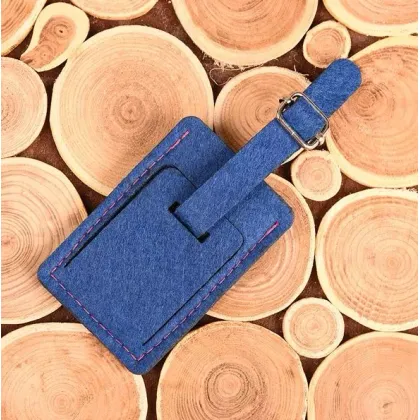 Zdjęcie Filcowa zawieszka na walizkę podróżną lub bagaż