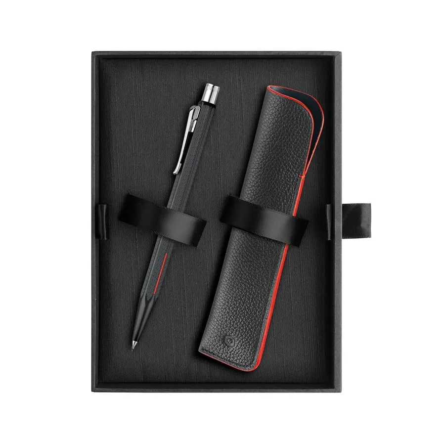 obrazek 2 Stylowy zestaw upominkowy- ołówek z etui Ecridor Racing - Caran d’Ache