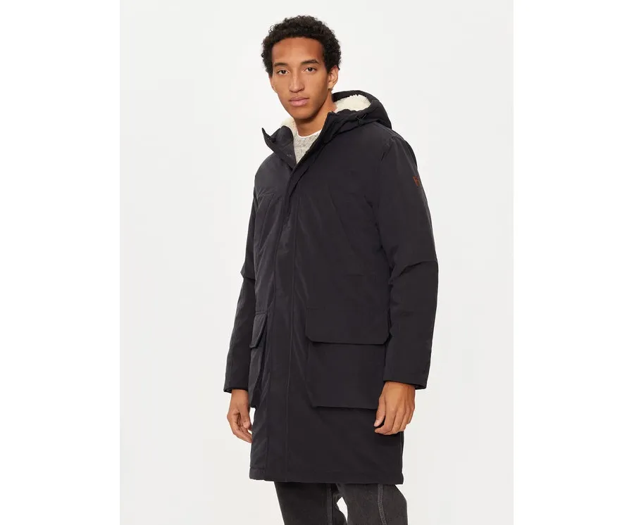 obrazek 1 Wrangler Kurtka zimowa 112357423 Czarny Regular Fit