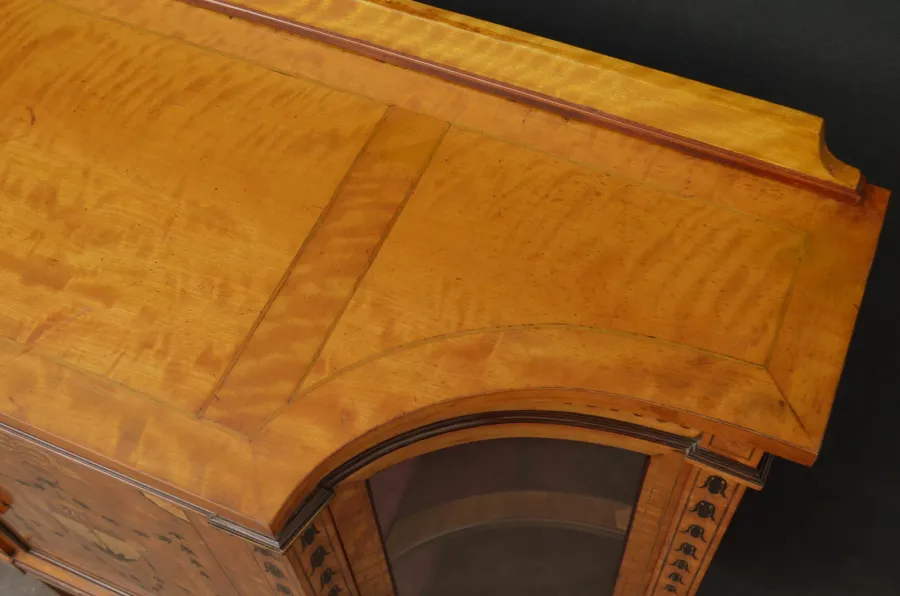obrazek 4 Wyjątkowy edwardiański kredens/witryna Maple & Co, z inkrustowanym blatem - antyk
