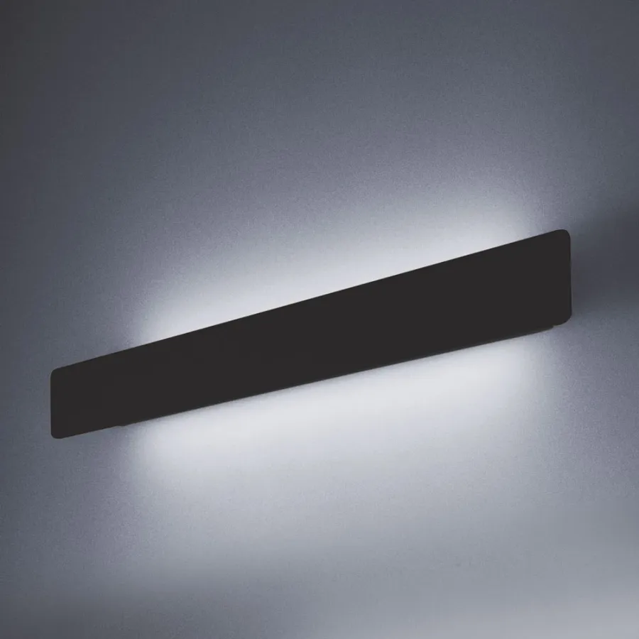 obrazek 1 Czarny kinkiet Line LED 24W, 1630lm, 3000K- 75 cm