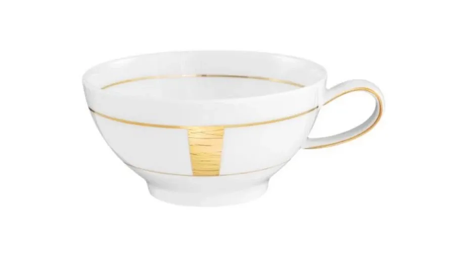 obrazek 1 Stylowa porcelanowa biała filiżanka do herbaty ze złotym zdobieniem - Tettau