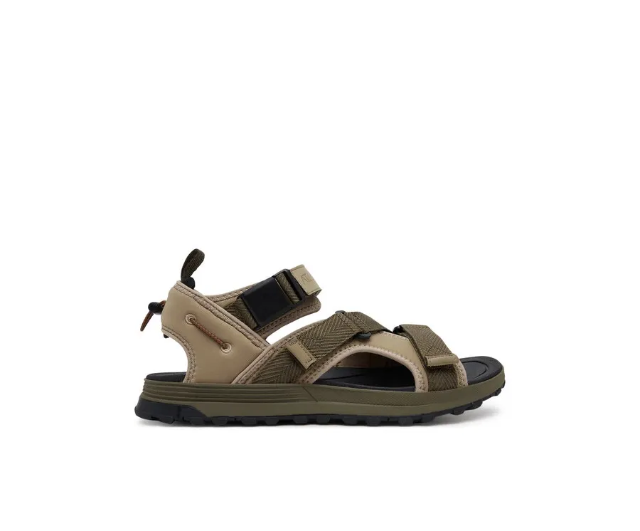 obrazek 1 Clarks Sandały ATL Trek Tide 26181522 Beżowy