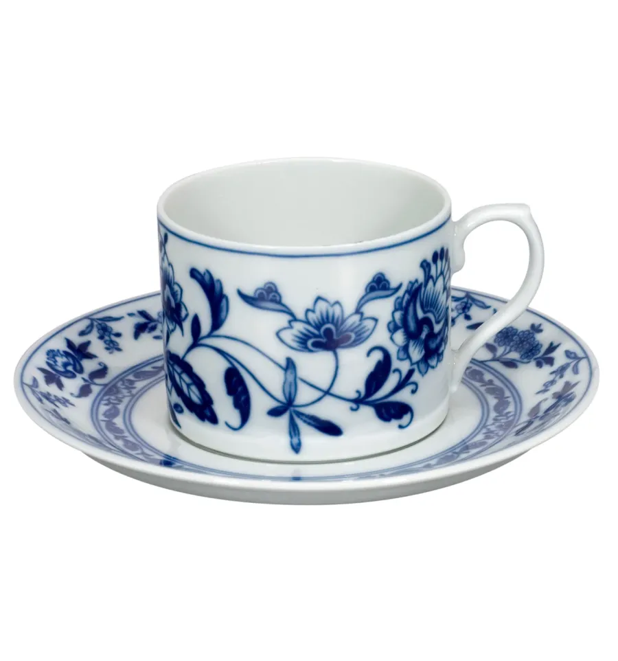 obrazek 1 Filiżanka do herbaty ze spodkiem z porcelany Margão inspirowana klasyczną porcelaną „India Company” - Vista Alegre