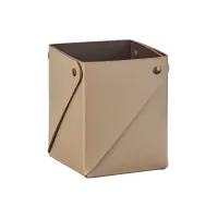 Zdjęcie Stylowy skórzany pojemnik na przybory biurowe 8х8хH10,5 cm w kolorze cappuccino