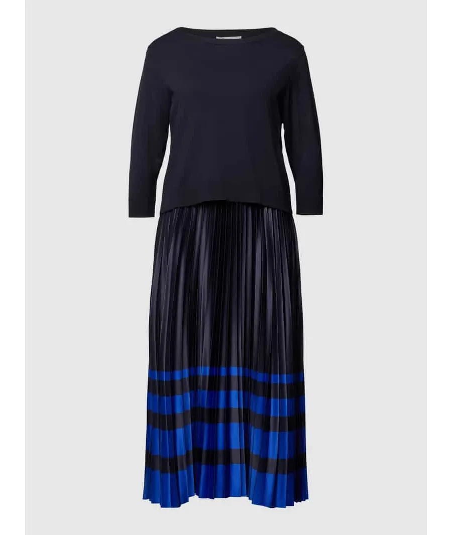 obrazek 1 Sukienka 2 w 1 ze swetrem