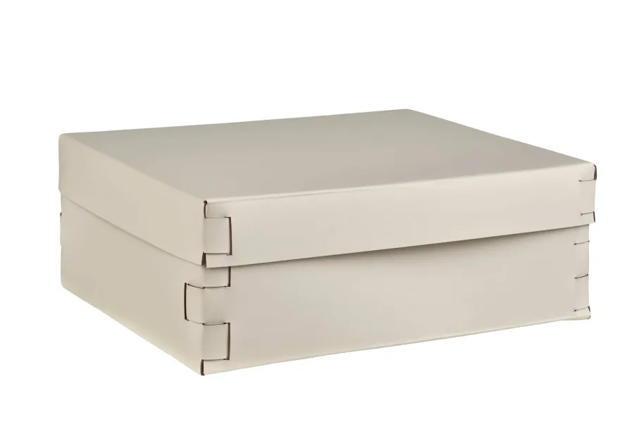 obrazek 1 Eleganckie pudełko Snob 36x30xH13,5 cm wykonane ze skóry w kolorze waniliowym