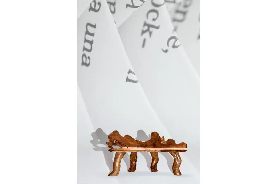 obrazek 6 Dekoracyjna ławka średniej wielkości z drewna tekowego