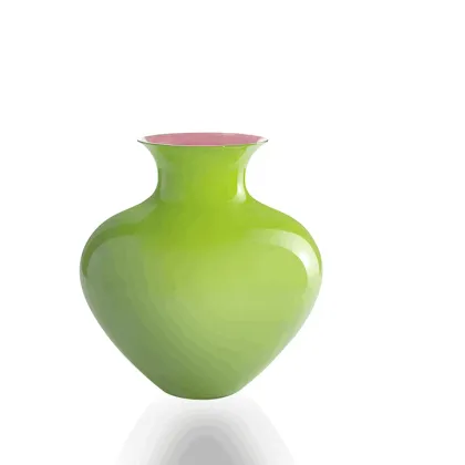 Zdjęcie Gustowny wazon ze szkła Murano