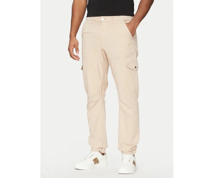 obrazek 1 Guess Spodnie materiałowe M5RB54 WGXY1 Beżowy Slim Fit