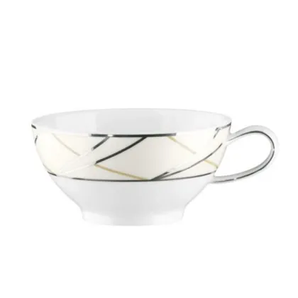 Zdjęcie Stylowa piękna mała filiżanka do herbaty w stylu nowoczesnym – Tettau