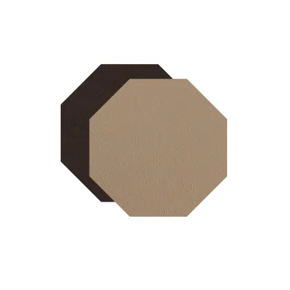 Zdjęcie Stylowa ośmiokątna podkładka pod kieliszki wykonana z naturalnej skóry