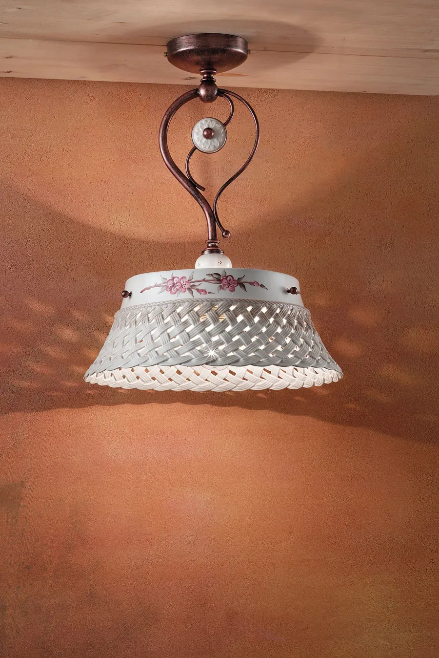 obrazek 2 Luksusowa lampa sufitowa-plafoniera Verona w stylu klasycznym