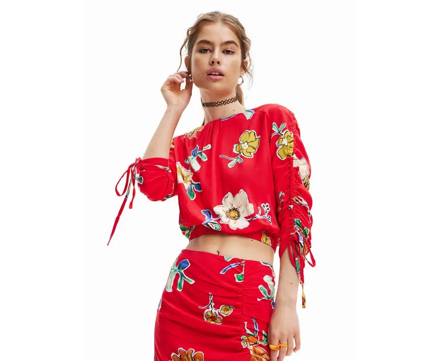 obrazek 1 Desigual Bluzka Landi 23SWBW25 Czerwony Regular Fit