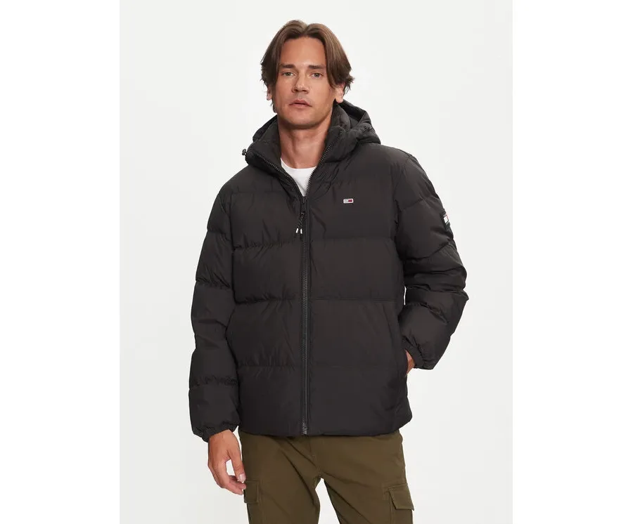 obrazek 1 Tommy Jeans Kurtka puchowa Essential DM0DM19786 Czarny Regular Fit