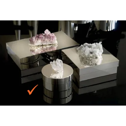 Picture A spectacular box made of nickel-plated brass with a crystal rock