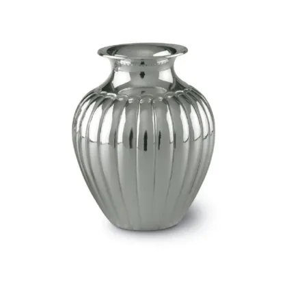 Picture Classic silver vase