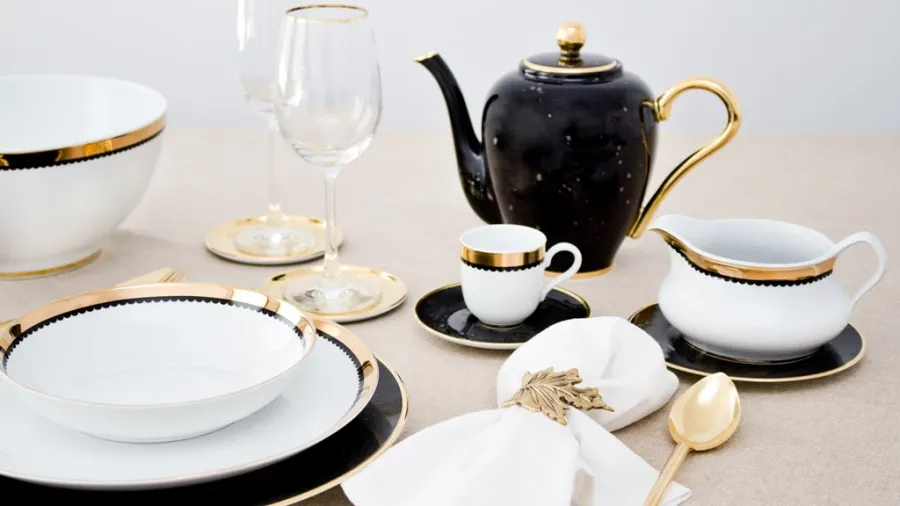 obrazek 3 Portugalska porcelana najwyższej jakości dla 12 osobowej rodziny - Porcel