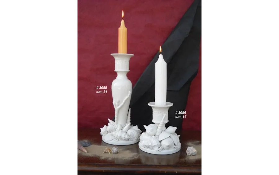 picture 1 Beautiful candle holder with shells