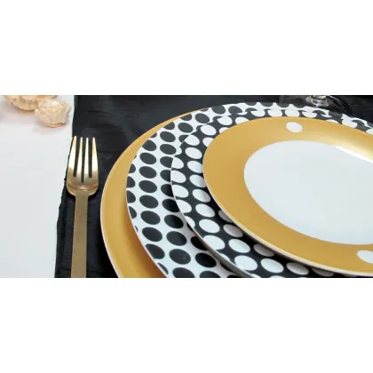 Zdjęcie Duża porcelanowa zastawa dla 12 osób - Porcel